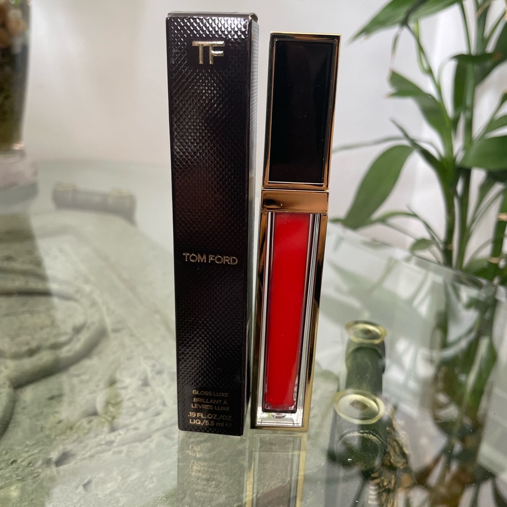 Tom Ford Gloss Luxe in Nikita - Discontinued